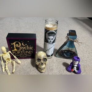 Spooky Halloween Decor Snail Slime Psychic Sign Bride Frankenstein Skeletons